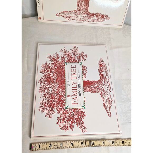 Our Family Tree Record Book from Covent Garden Books in Original Box Genealogy - Picture 6 of 8